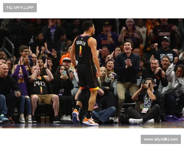 德文布克：从天赋新星到NBA全能得分手的辉煌职业生涯